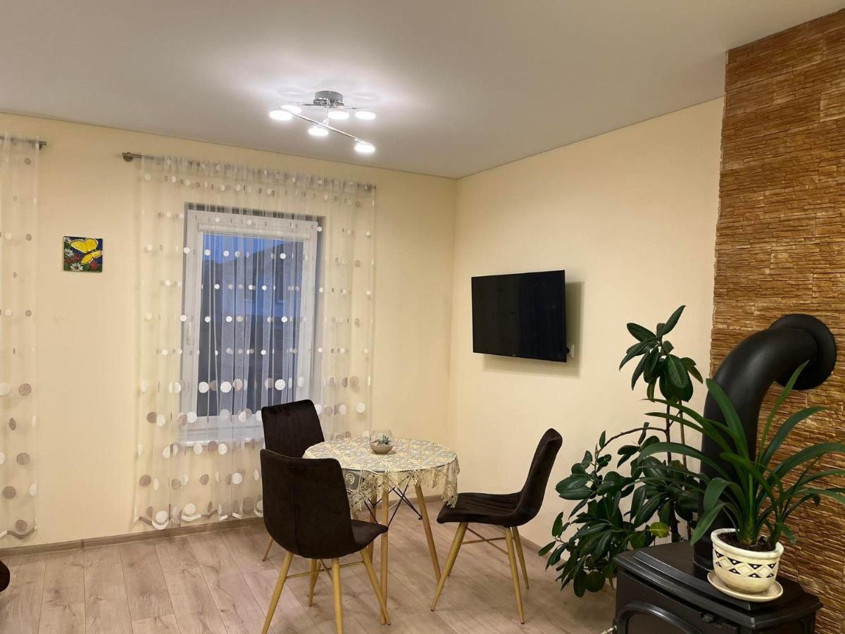 Liux Apartamentai Kaunas Ngoại thất bức ảnh